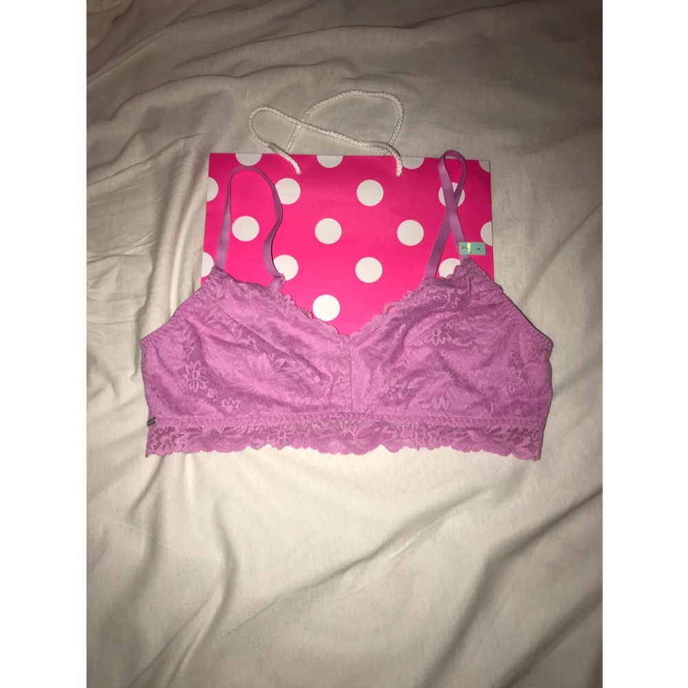 Brand New Victoria’s Secret Pink Bra